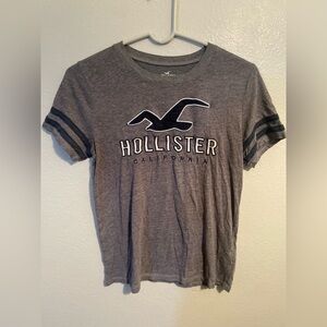 Hollister short sleeve shirt